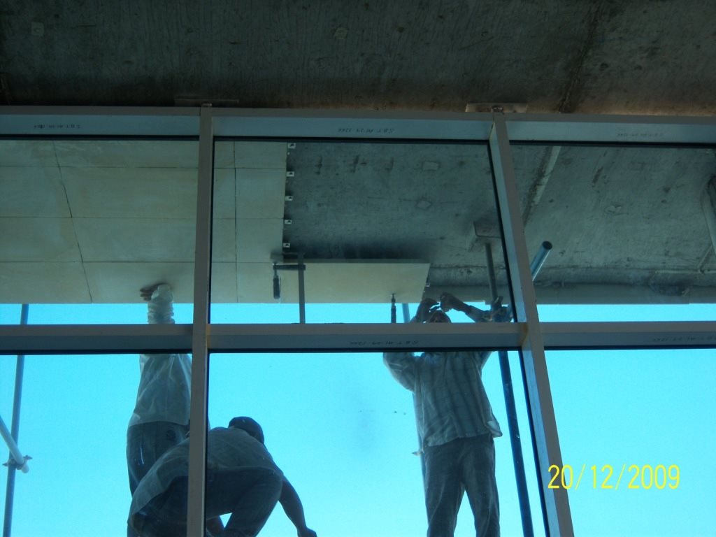 Bin Sulaiman curtain wall glazing installation