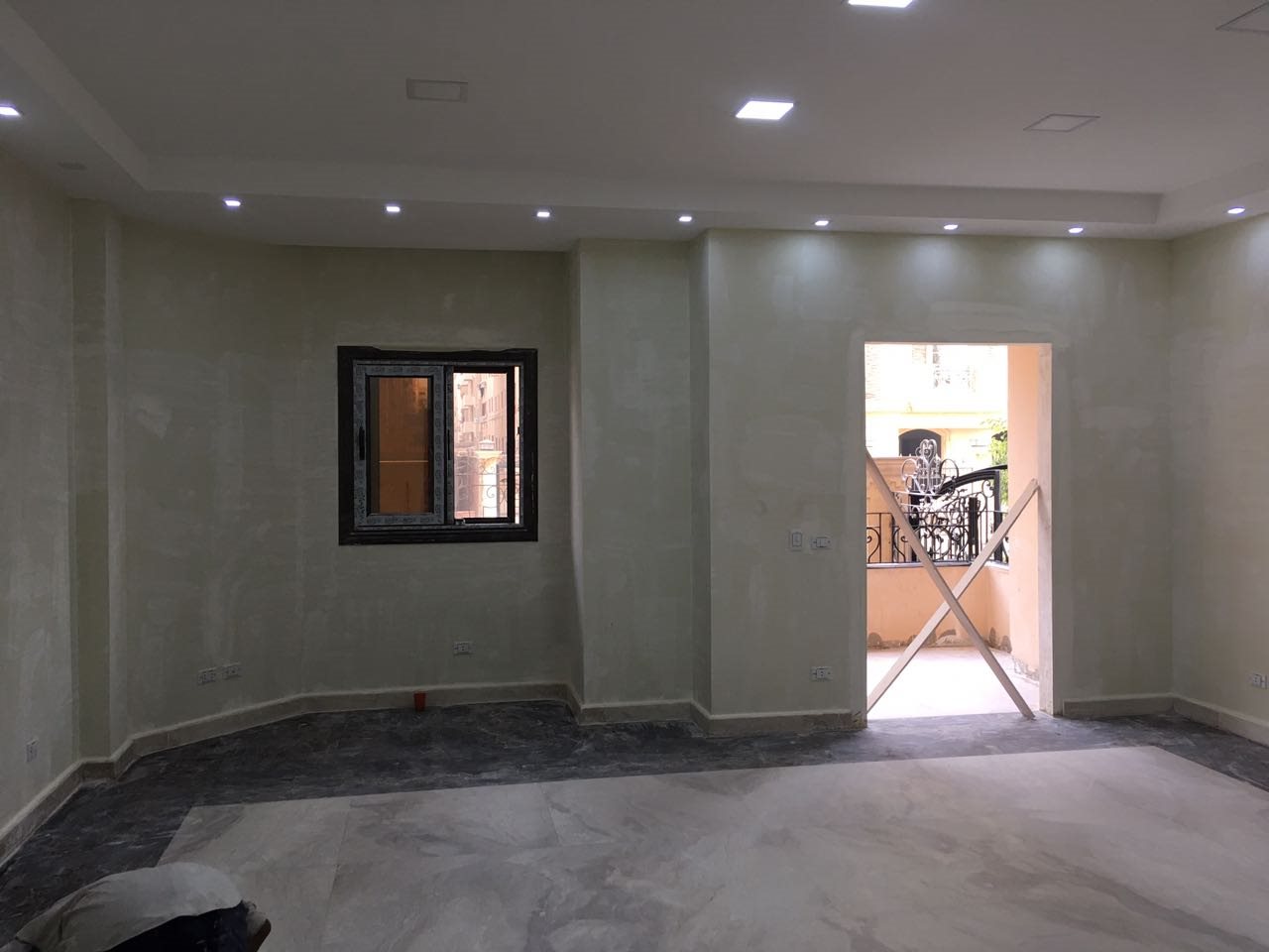 Castel admin office reception ceiling and finishes