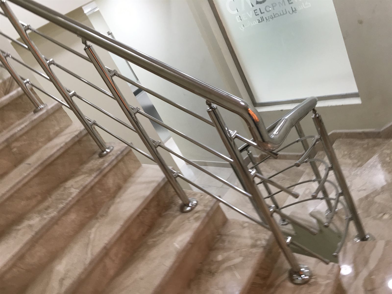 Castel stainless steel and glass balustrade