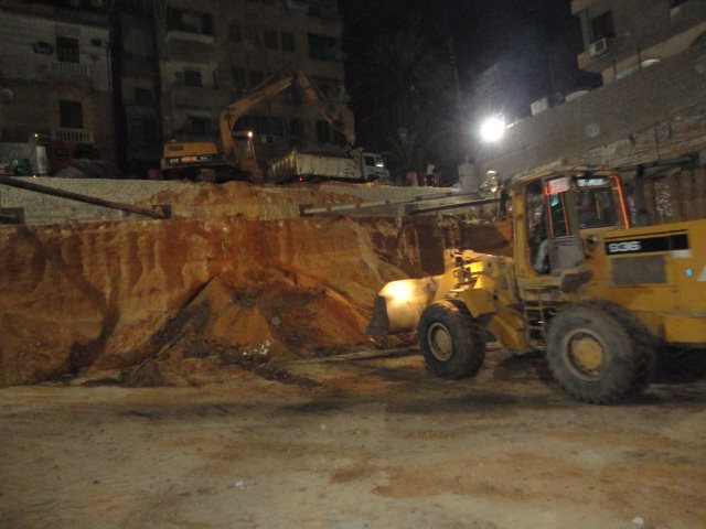 Sheriff Plaza night excavation