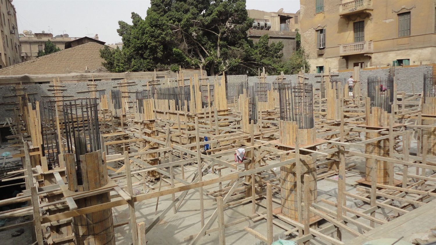 Sheriff Plaza columns and floor formwork