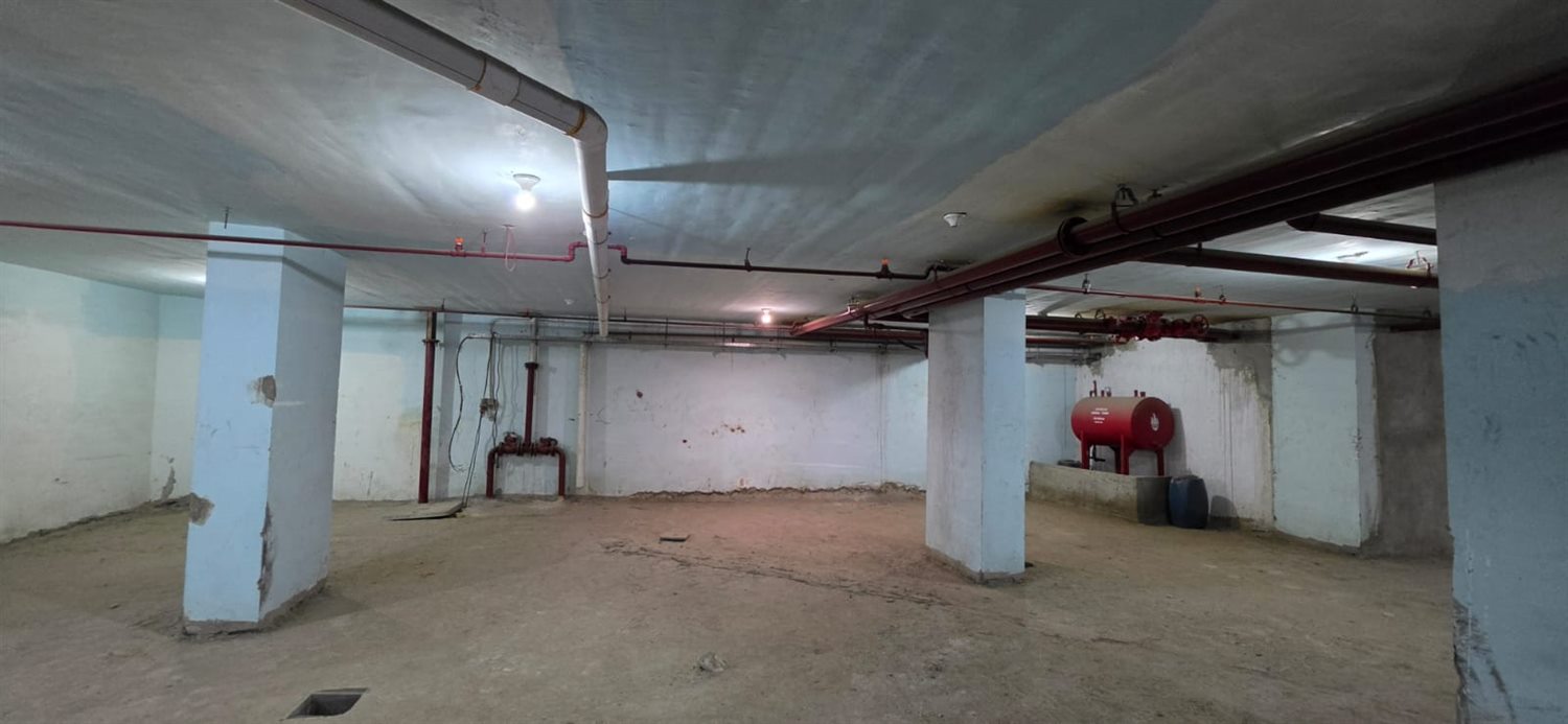 Sheriff Plaza fire fighting basement mains and pressure tank