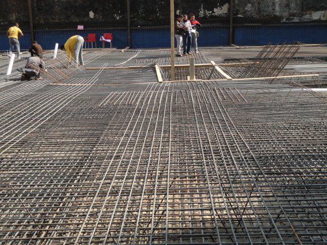 Sheriff Plaza roof slab reinforcement wide view