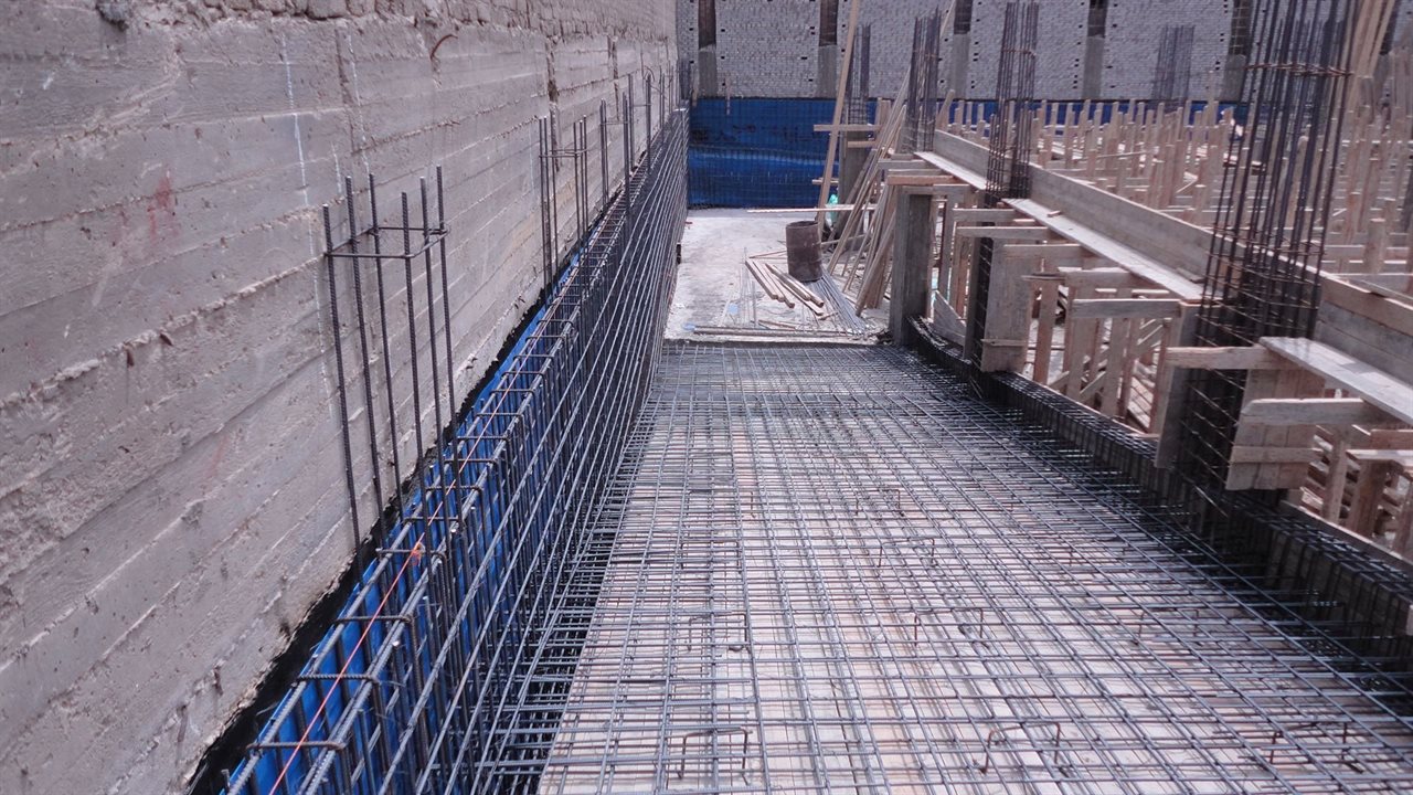Sheriff Plaza RC wall and slab reinforcement
