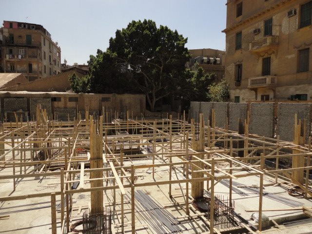 Sheriff Plaza repetitive floor columns rising