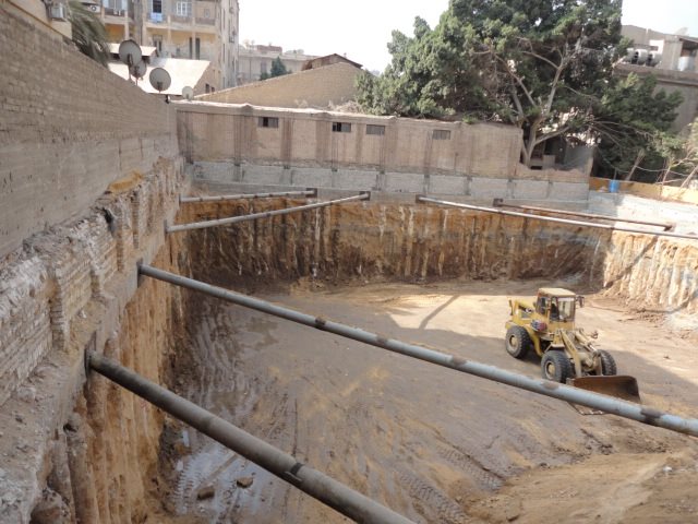 Sheriff Plaza shoring steel strut bracing